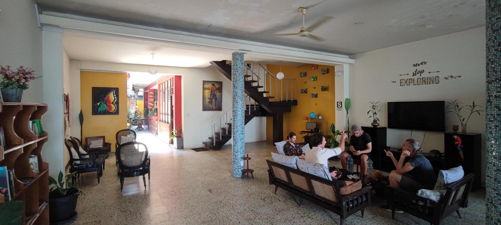 Flying Dog Hostel Iquitos Luaran gambar
