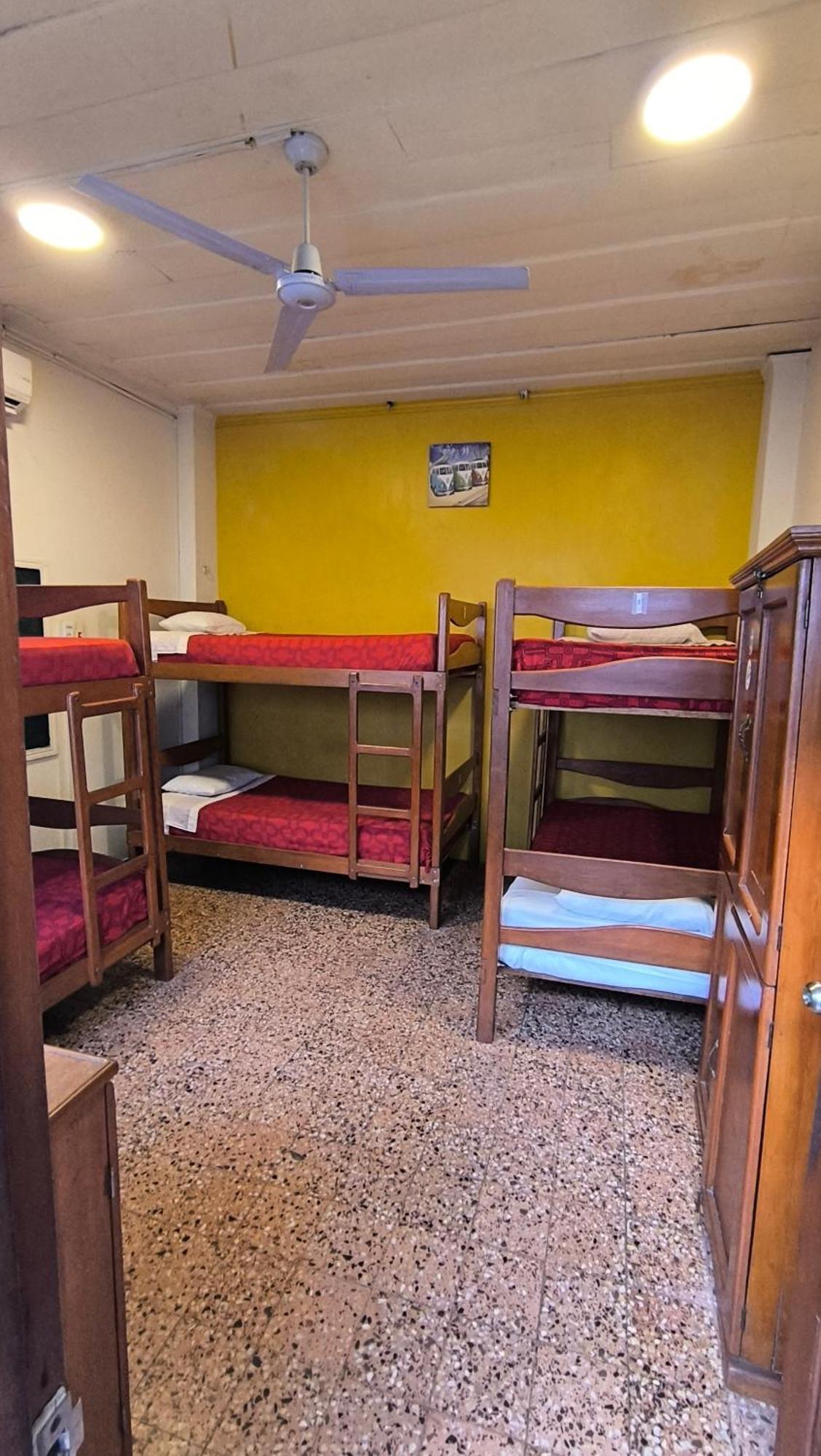 Flying Dog Hostel Iquitos Luaran gambar