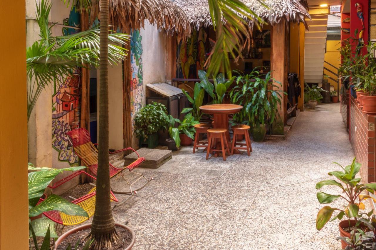 Flying Dog Hostel Iquitos Luaran gambar